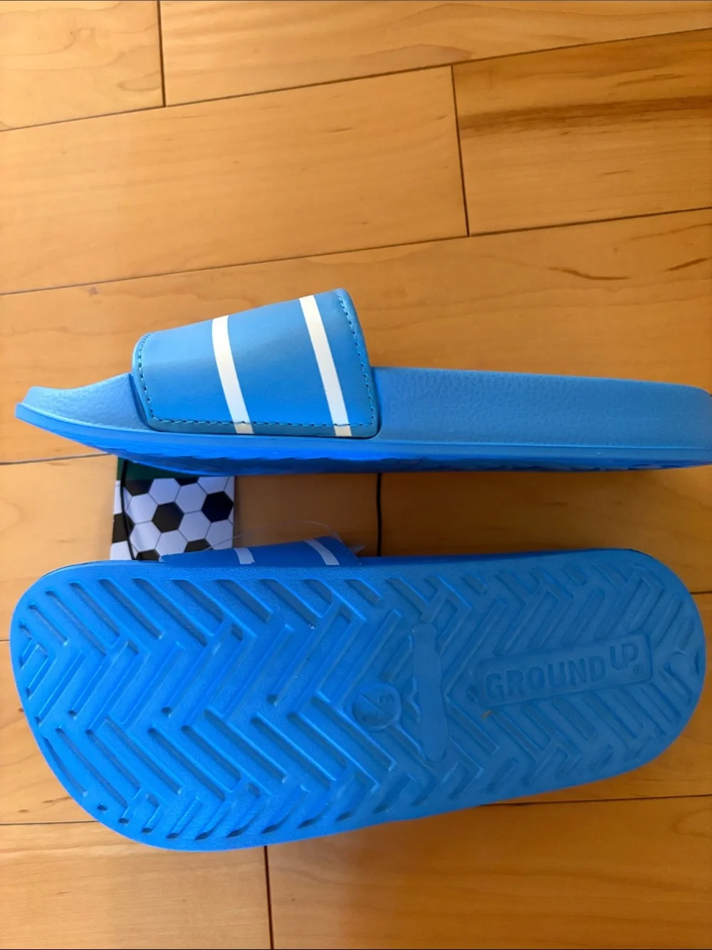 Kids soccer fan slides Argentina Size 9/10, 11/12, 13/1, 2/3